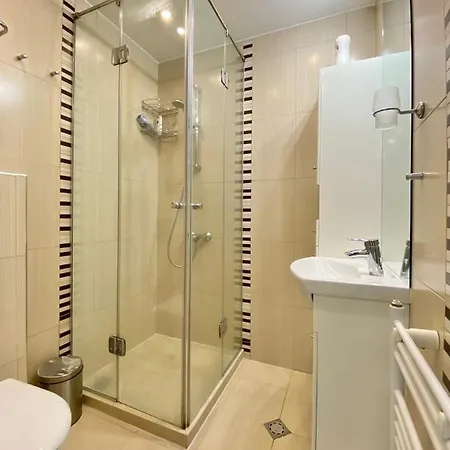 Apartament Entire For 4 Guests In