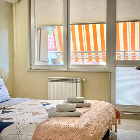 Entire For 4 Guests In Apartmán