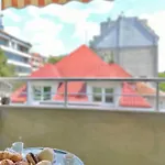 Entire For 4 Guests In *