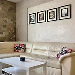 Entire For 4 Guests In Daire