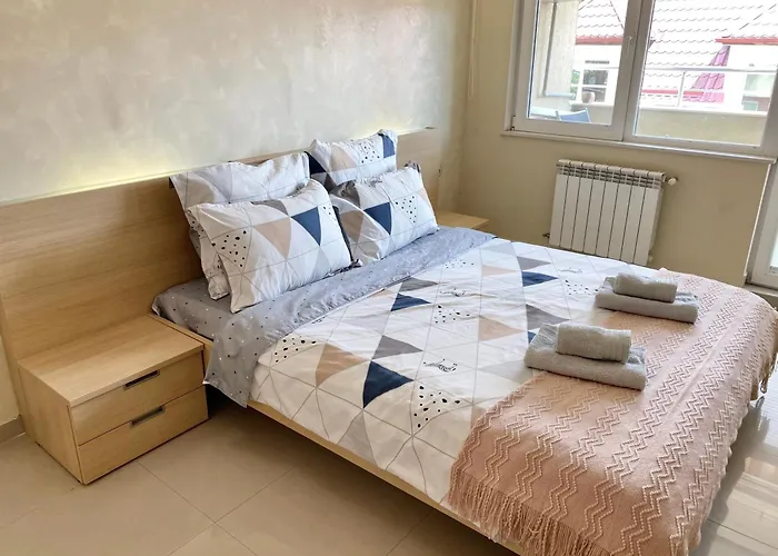 Entire For 4 Guests In Sofia